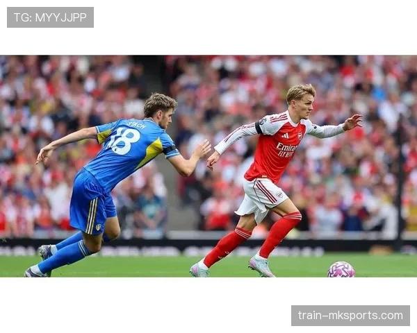 德甲转会窗落幕：幕后交易浮出水面，未来格局引关注