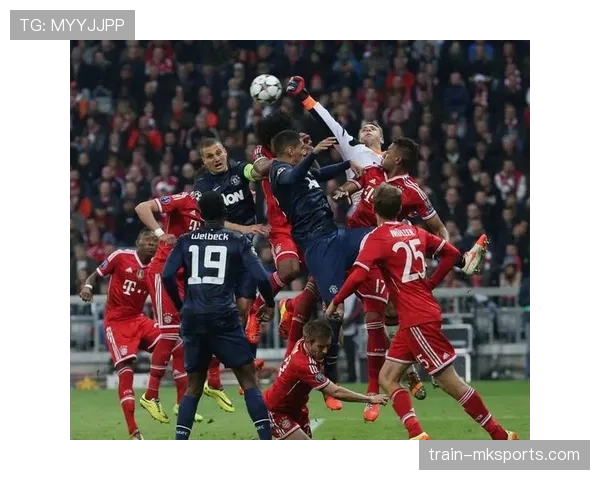 曼联反复重建问题显现，当前阶段长期战略缺失对球队表现造成影响